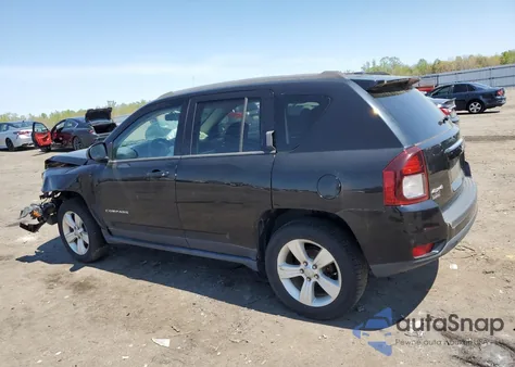 2016 Jeep Compass Sport z USA, uszkodzony, nr VIN 1C4NJDBBXGD521688